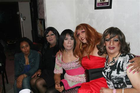 travestis maduras|Vídeos de Madura travesti gratis